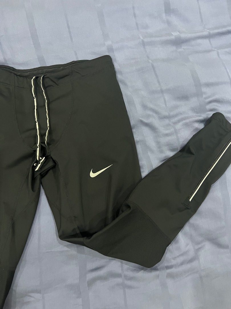Nike hotsell hiking pants