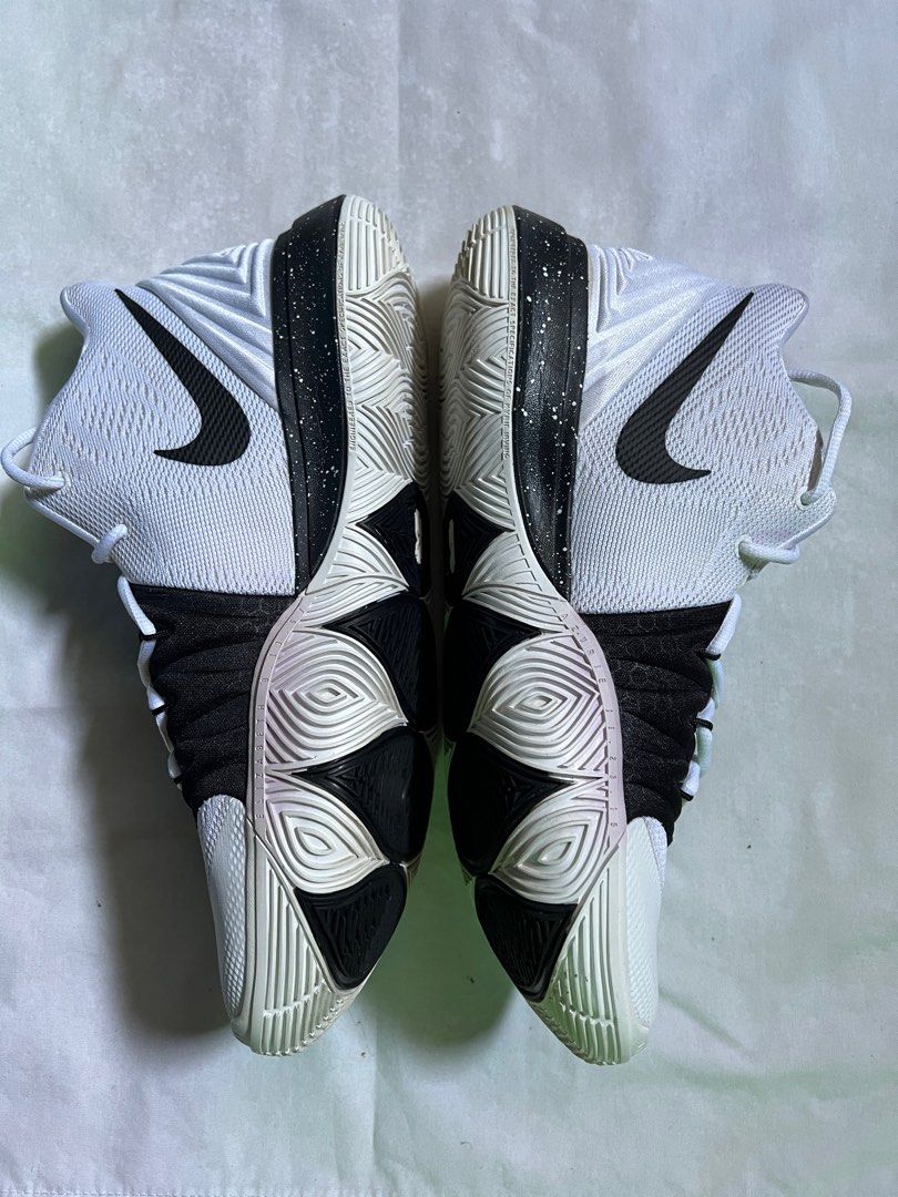 Nike Kyrie 5 (Category: Sneakers) located in Umingan. Submitted by thriftcrate2021 (Listing ID 1270869894, Image 2). Description: Nike Kyrie 5 - size:12 - color: white black - condition: 9/10 issue light discoloration on midsole - price: 3800+sf negotiable can be bundled with other listings on the page.
