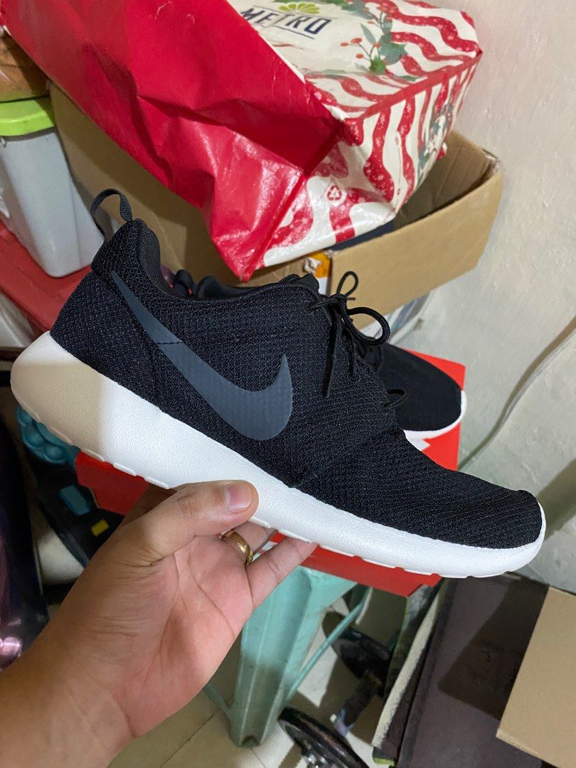 Roshe run sale false