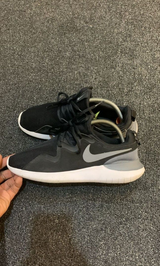 Aa2172 nike sales