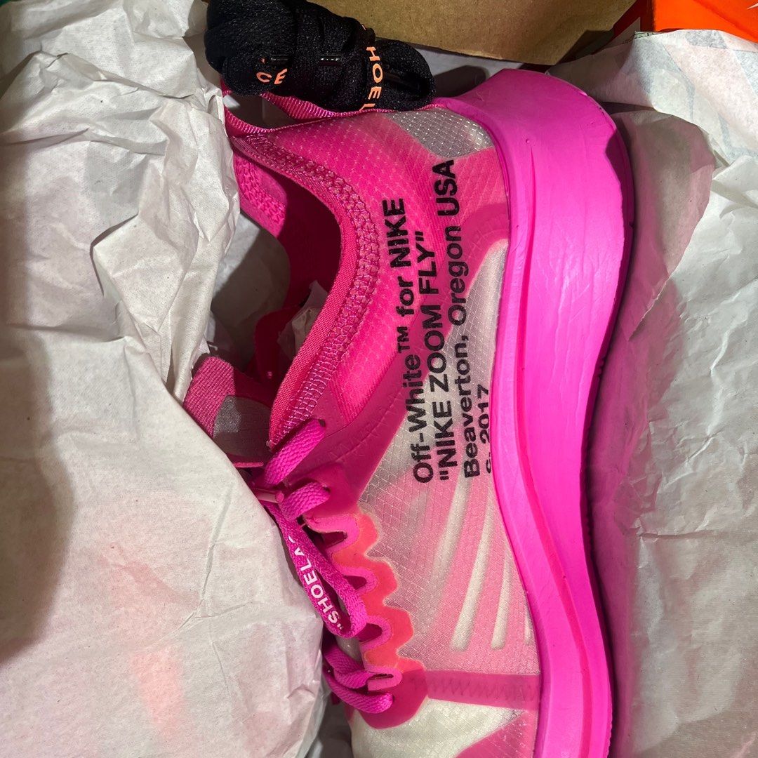The 1 nike deals zoom fly pink