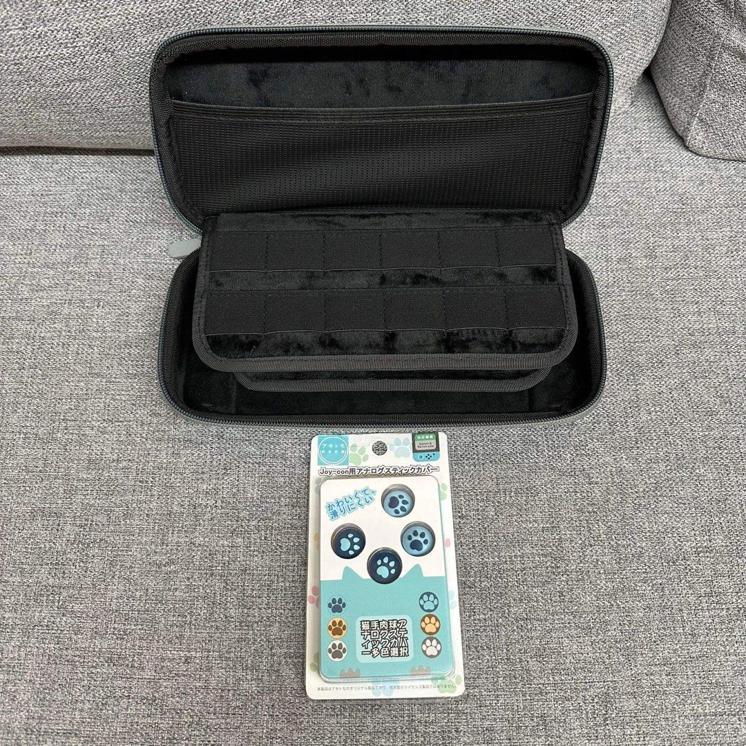 Nintendo switch gray case for v1 v2 oled (Category: Cases & Covers) located in Manila. Submitted by sweettotes_ph (Listing ID 1270988821, Image 3). Description: With free thumb grips No issues Good condition I also have games feel free to check my listings :) For pickup or delivery Bdo gcash cod payment.