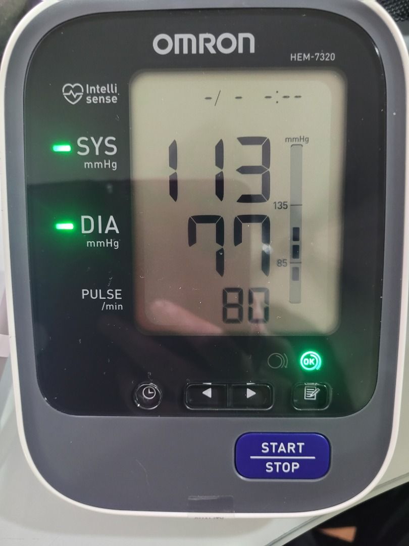 OMRON Blood Pressure Monitor Hem7320 with Arm Cuff, Manual and Case