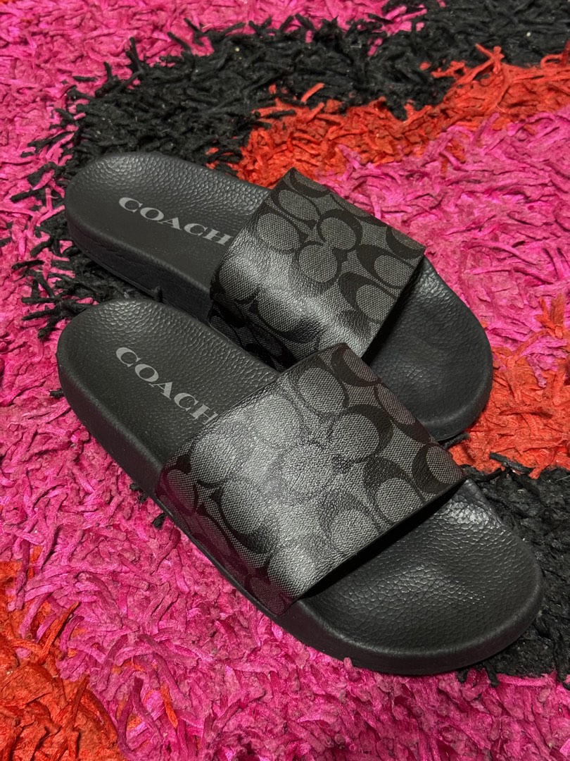 Coach slides size 9 store