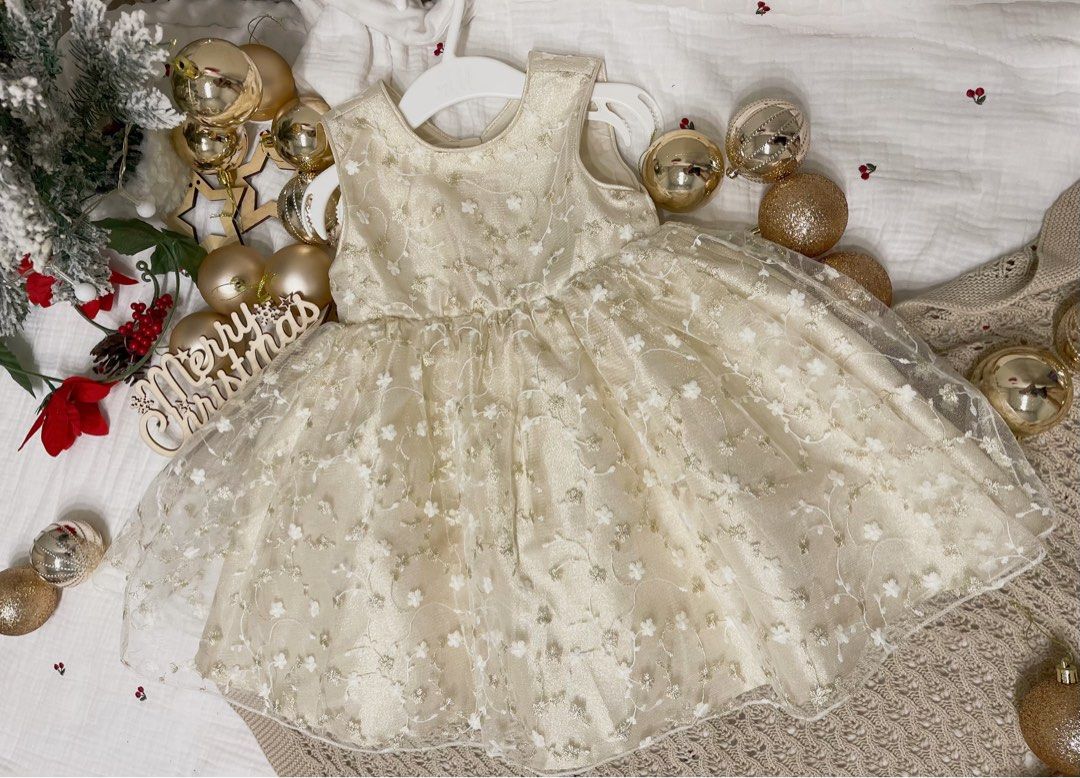 Gold dress christmas shop