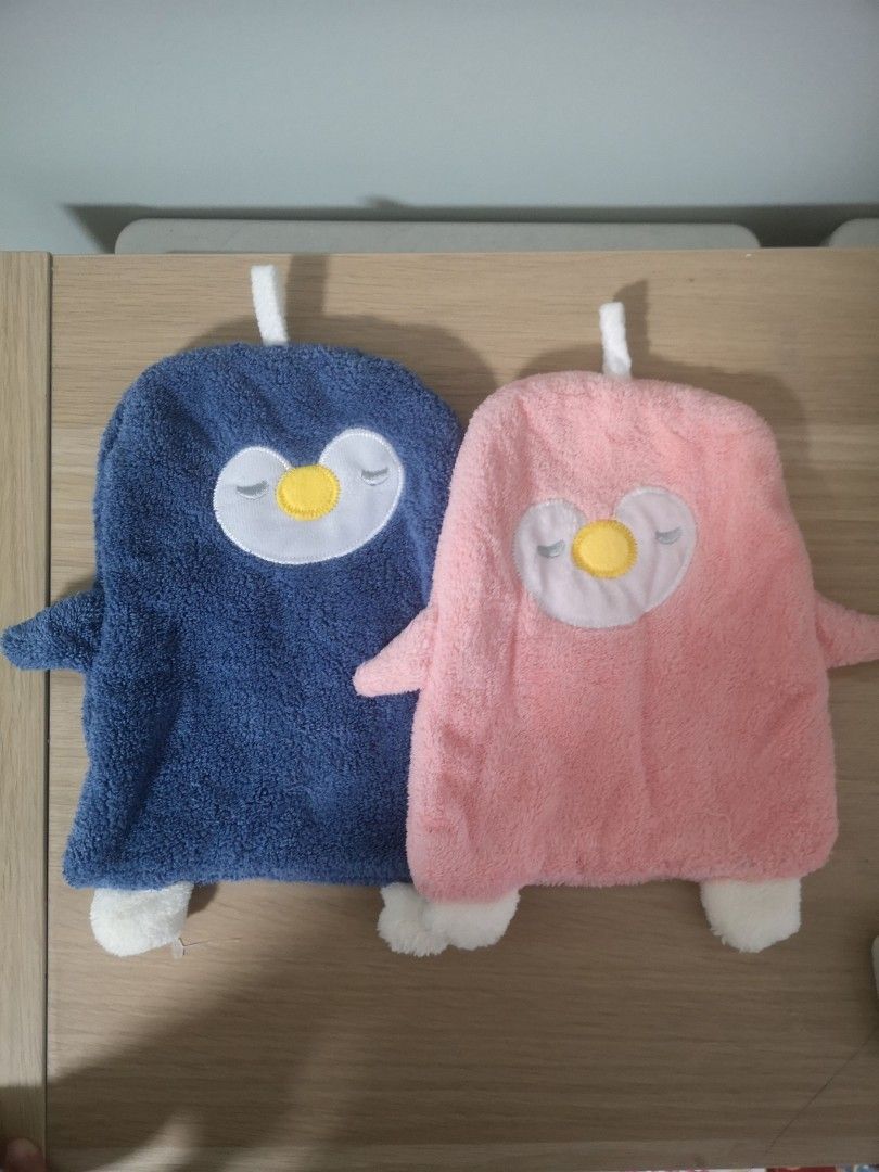 Penguin discount hand towels
