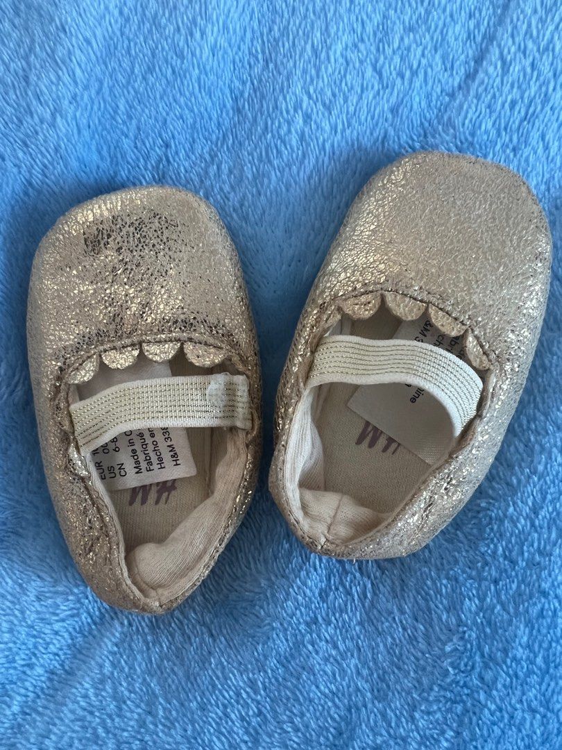 H&m preemie sales