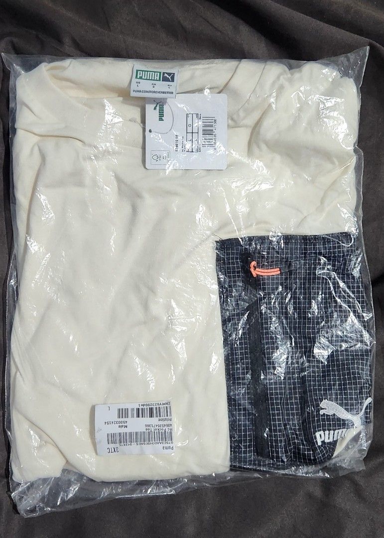PUMA- Pocket tee (Category: Tshirts & Polo Shirts ) located in Manila. Submitted by agentus (Listing ID 1270928469, Image 2). Description: PUMA Hill Camp Pocket Men's T shirt color- PRISTINE ( off white).