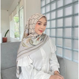 (Kategori: ) berada di . Dikirim oleh azaleastuff (ID iklan 1270948566, Gambar 1). Deskripsi: .