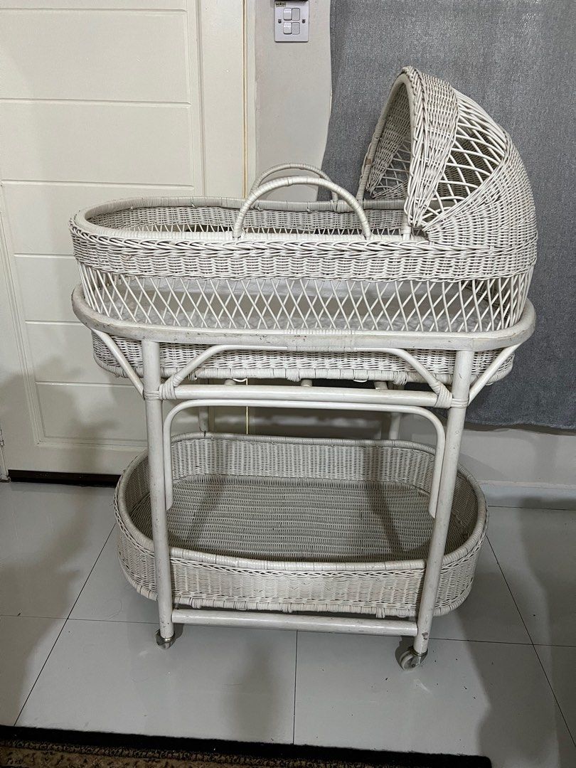 Rattan baby cot crib katil rotan bayi ada roda, Babies & Kids, Baby