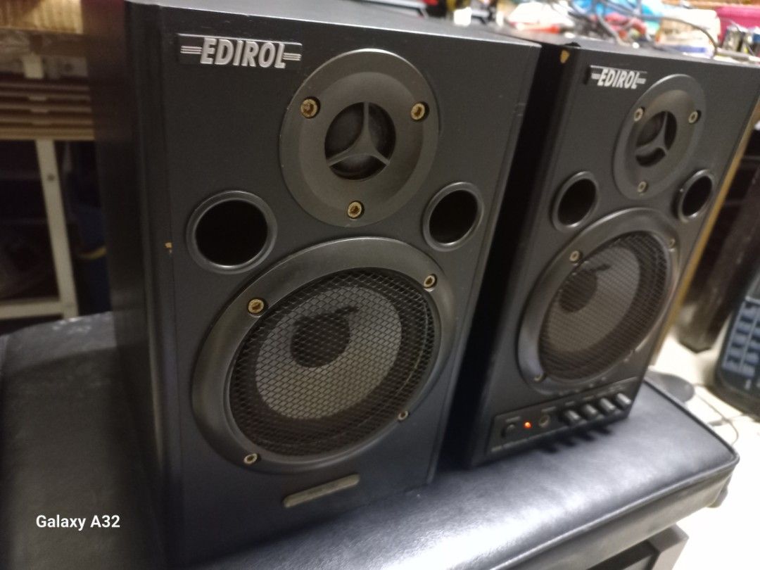 Roland Edirol MA15 Powered Monitor Speakers, Audio, Soundbars