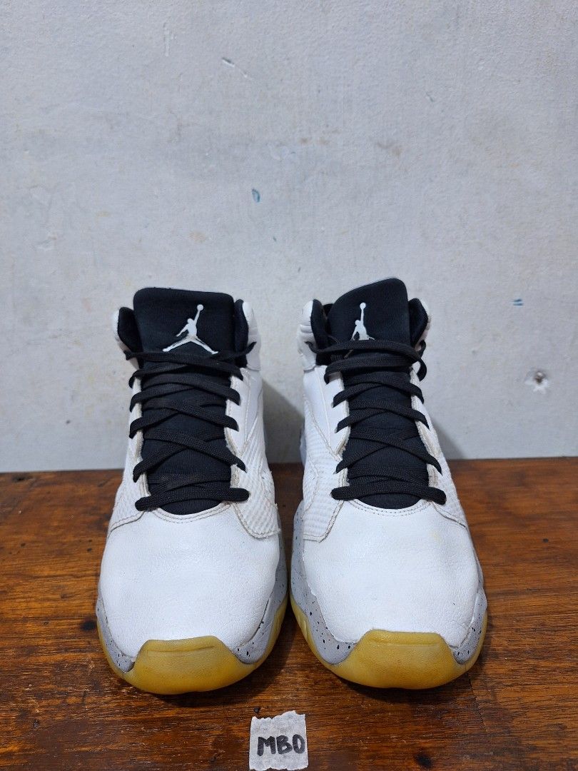 Sepatu basket second original Jordan Retro lift off size 40