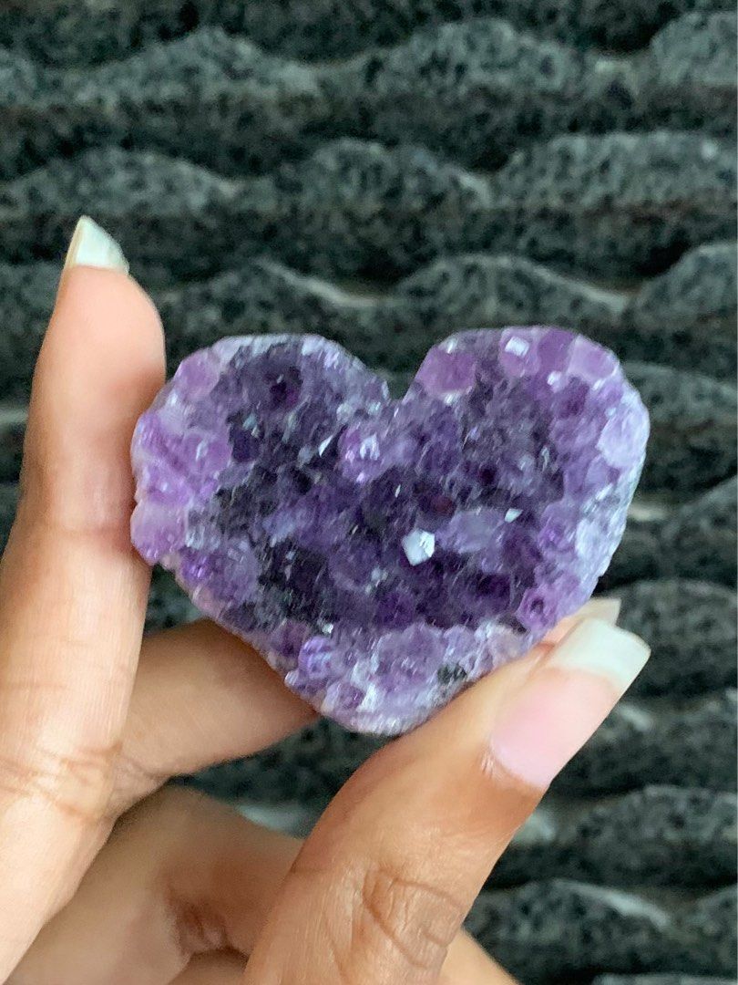 Raw amethyst hotsell for sale