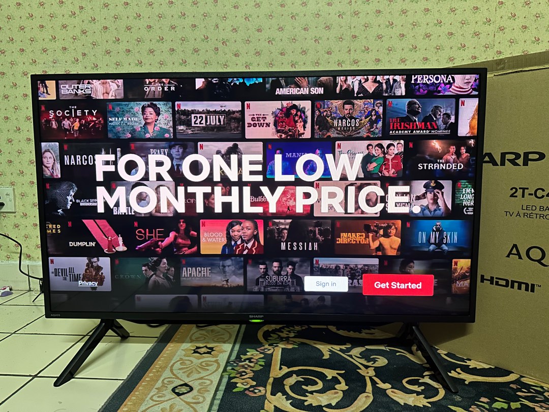 SHARP AQUOS GOOGLE TV ANDROID 42 INCH, TV & Home Appliances, TV