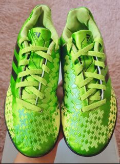 Soccer shoes Eur 35/22cm