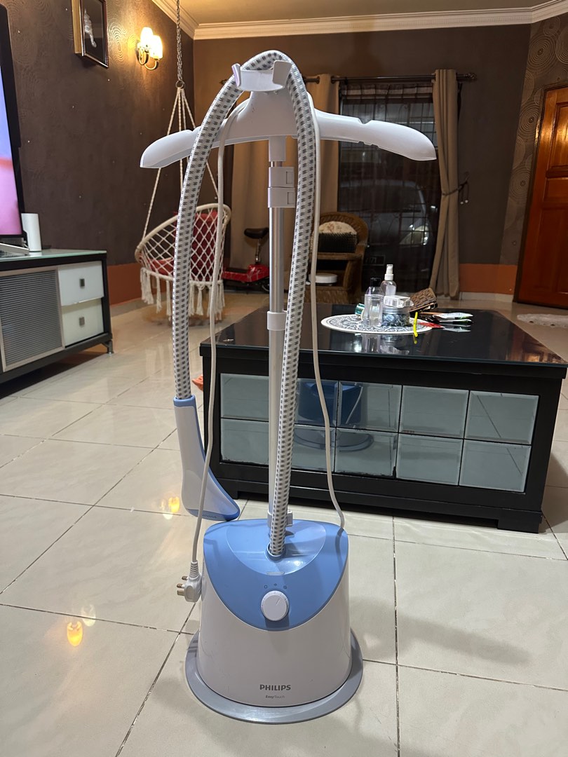 Steam Iron (Philips), Furniture & Home Living, Cleaning & Homecare