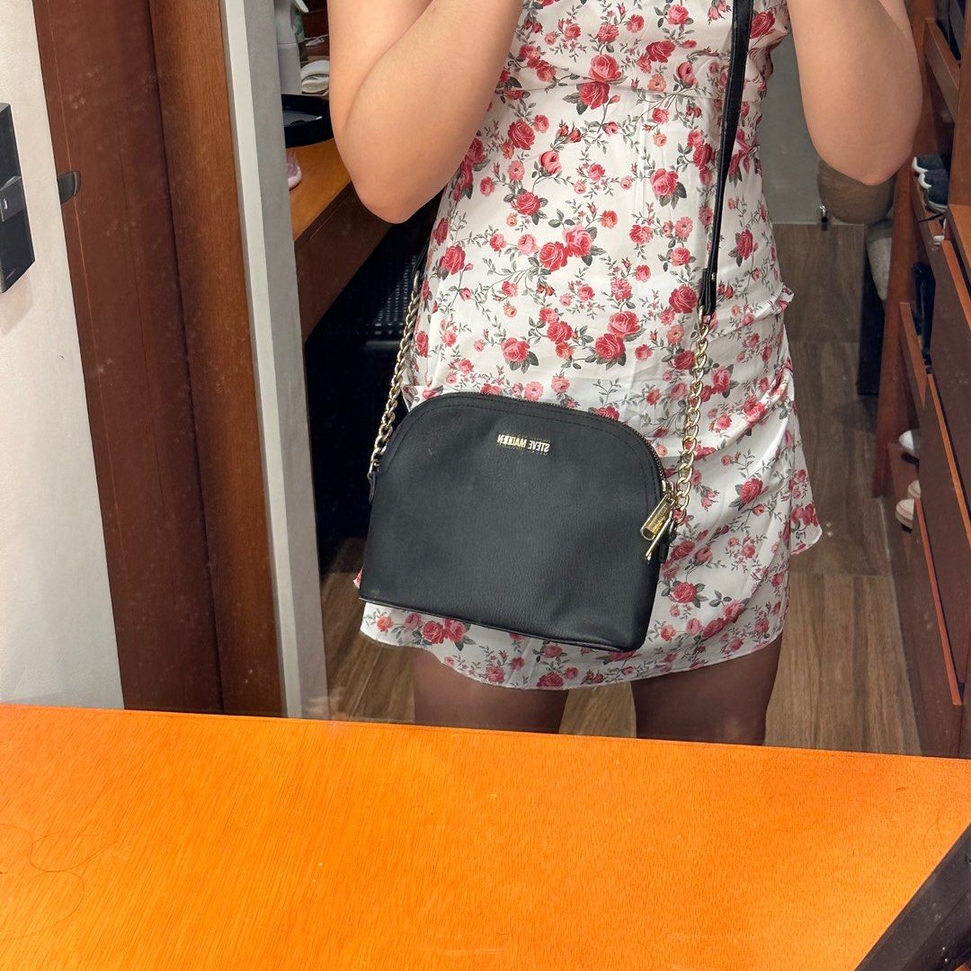 Steve madden dome crossbody 2025 bag