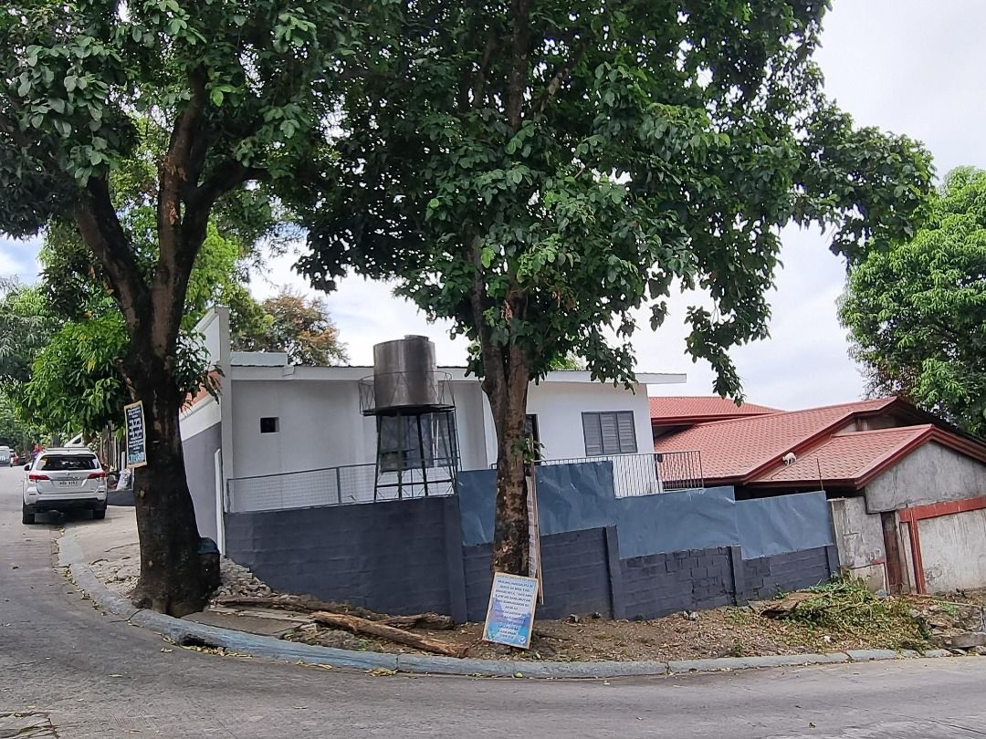 Three Bedroom House in Modesta Village (near Marikina City) for rent