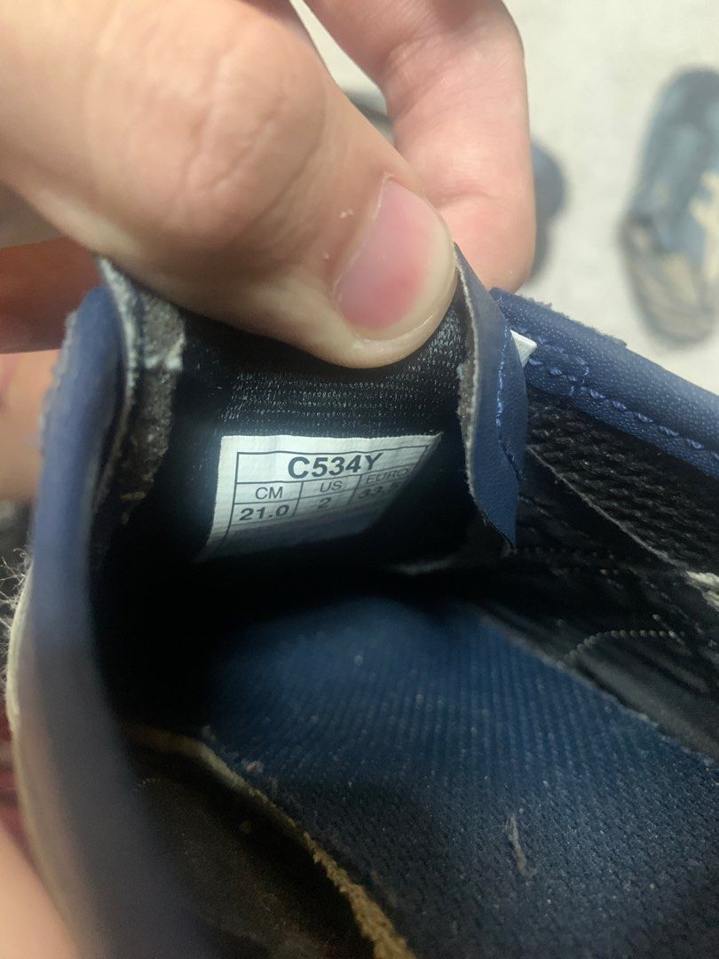 Tiger Onitsuka ASPACK (Category: Sneakers) located in San Juan, La Union. Submitted by jackk00 (Listing ID 1270739860, Image 3). Description: What you see is what you get. Just needs cleaning. #2024declutter Dark blue is size 2 Black is size 7 Blue is size 7.