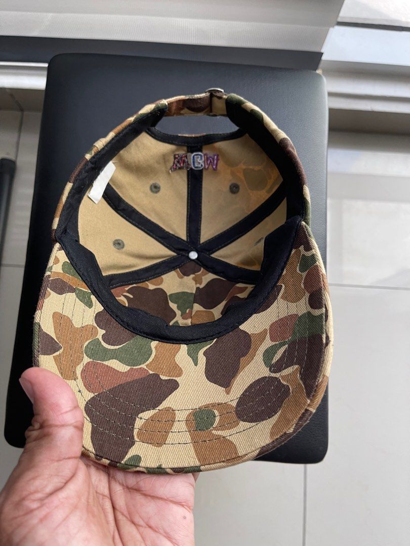 Harga topi shop bape shark original