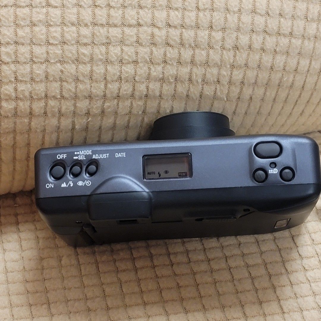 Nikon／ZOOM310 AF。電池／CR123A。【カバー付き 中古品】。 Used 二手