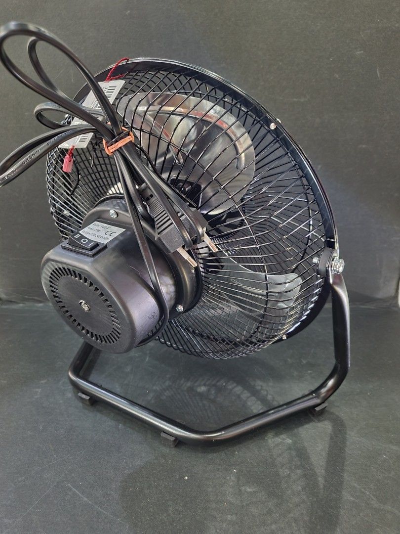 V172 Metal Circ Table Fan, Furniture & Home Living, Lighting & Fans
