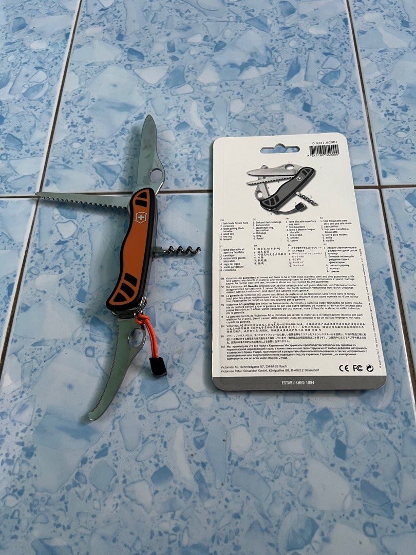 Victorinox Hunter XT Grip knife Buck knife Leatherman Sports