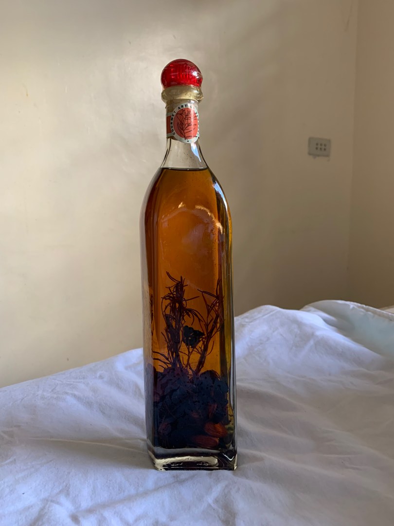 Vintage Italian Vinegar infused decorative bottles from USA, Furniture