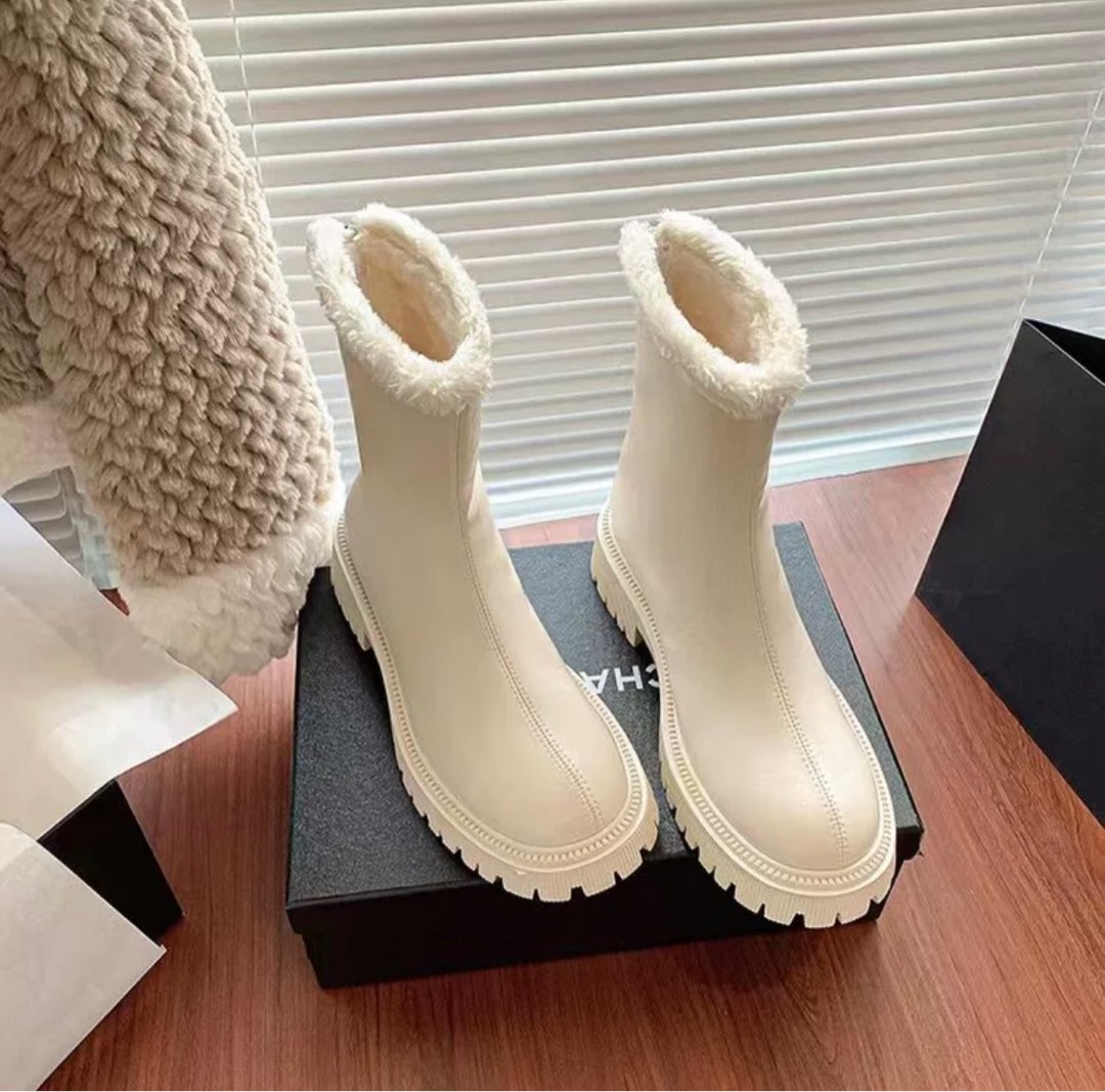 Winter Furry Boots in Cream Women s Fashion Footwear Boots on