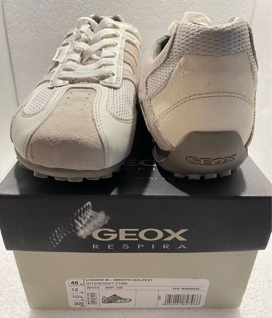 Geox top snake shoes