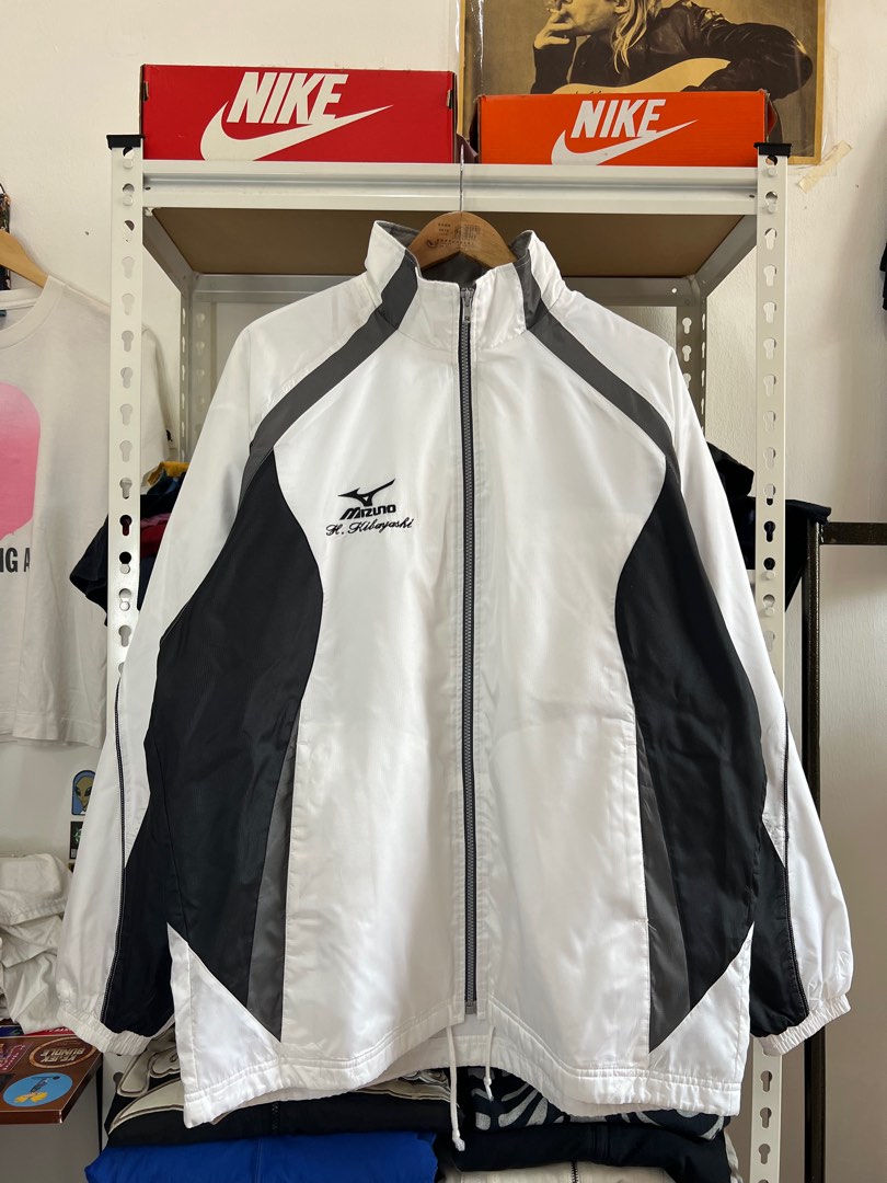 XXL Mizuno Jaspo Windbreaker Men s Fashion Coats Jackets and