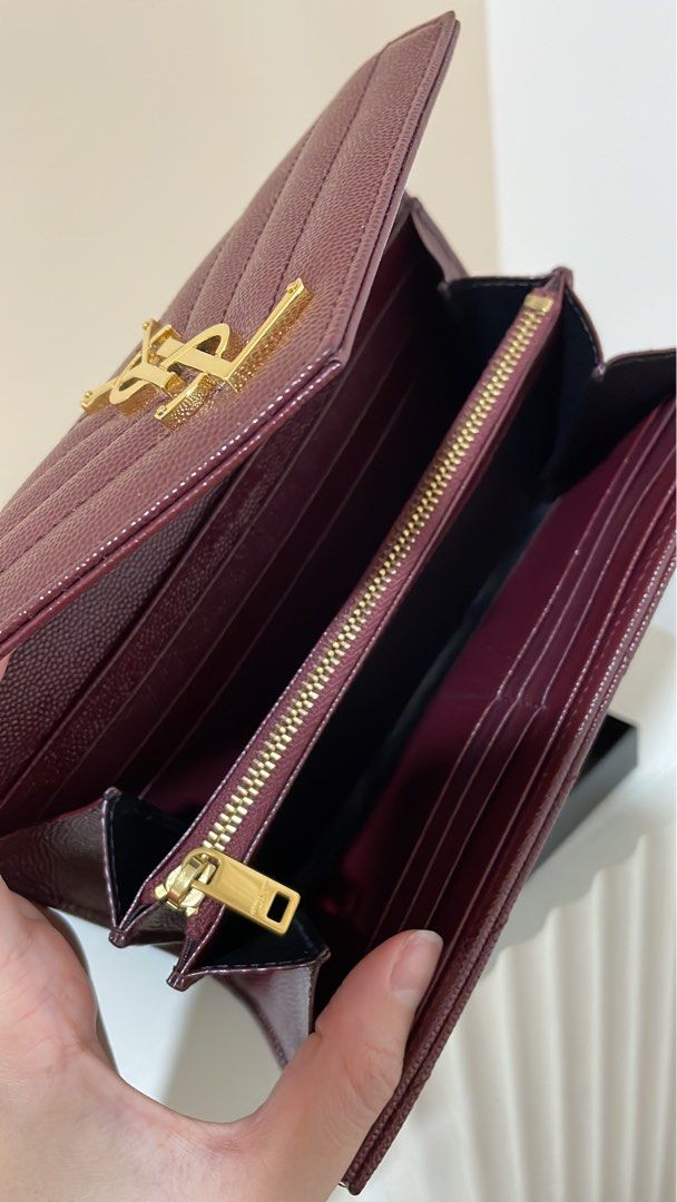 Ysl monogramme large grain on sale de poudre wallet on chain