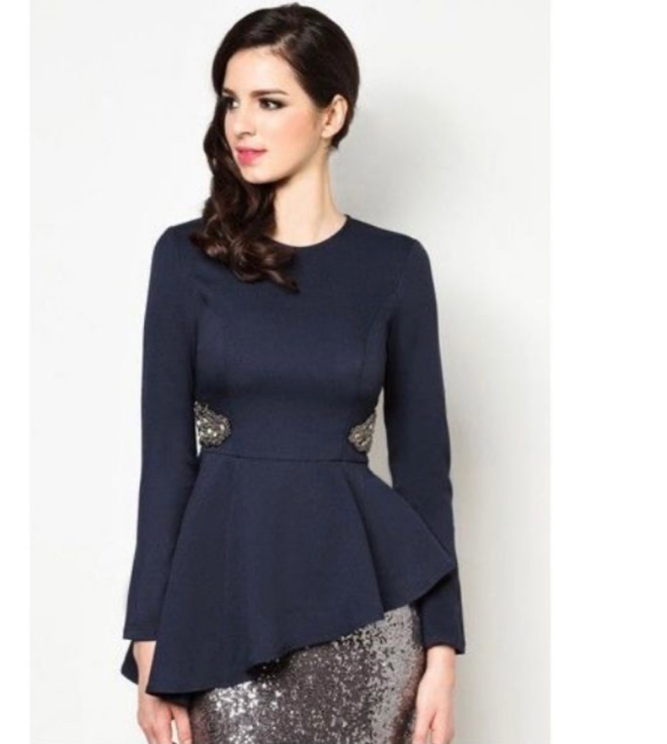 ZALIA PEPLUM TOP IN BLACK