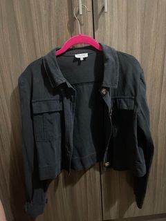 (Category: ) located in . Submitted by bpcloset (Listing ID 1271000518, Image 1). Description: .