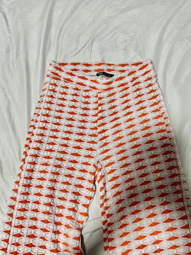 Zara beach pants, Women's Fashion, Bottoms, Jeans Leggings on