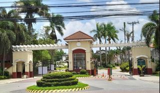 150 SQM Lot for Sale in South Forbes Villas