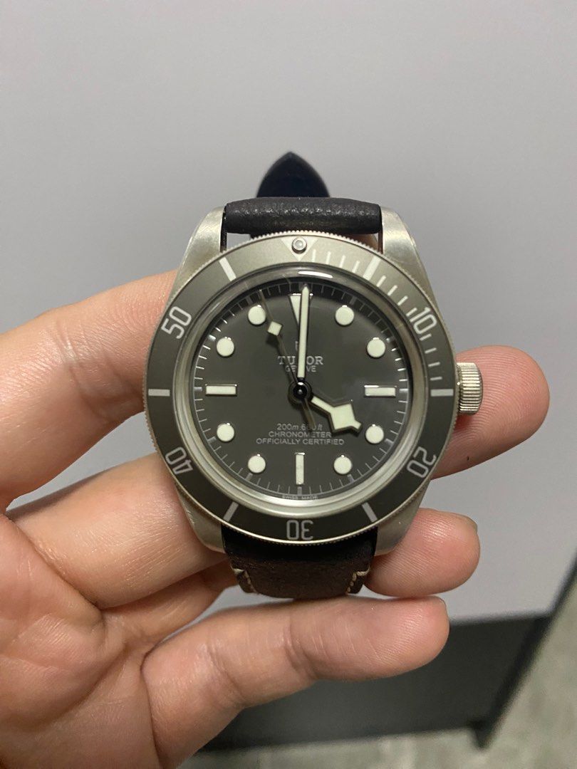 36 200 Tudor Black Bay BB925 79010
