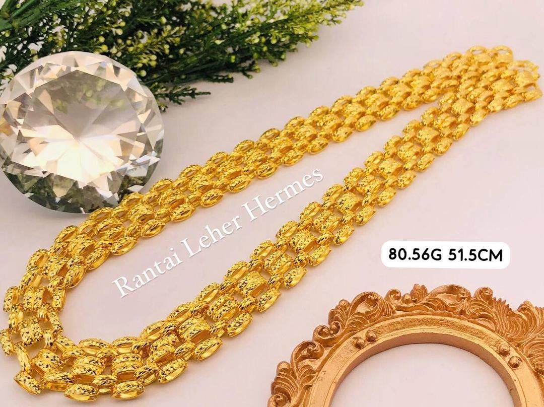 Gold jewellery chain design shop