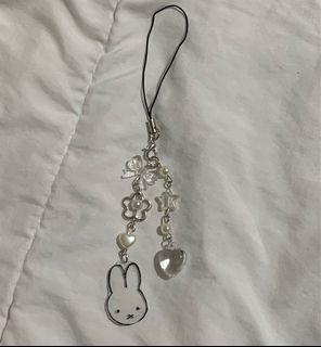 (Category: ) located in . Submitted by jazlyn7 (Listing ID 1271166793, Image 1). Description: .