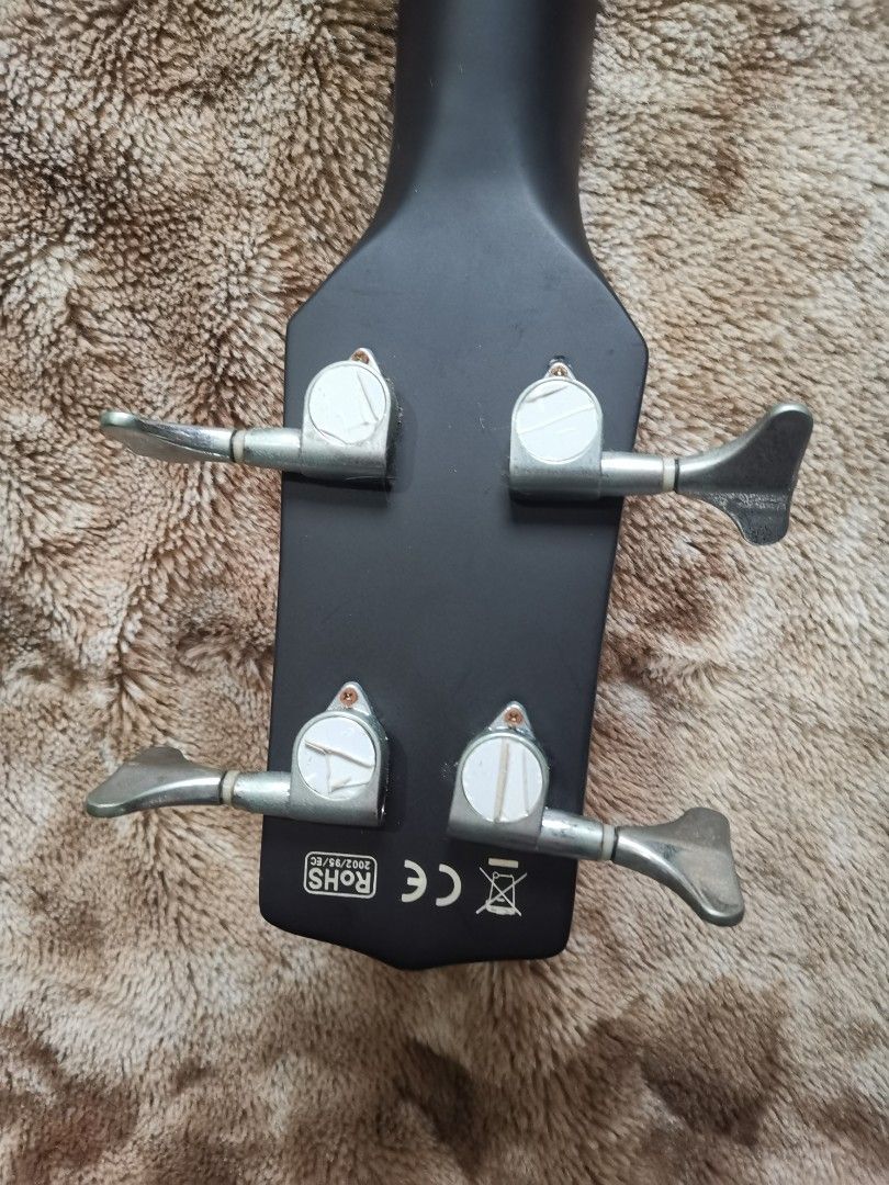 Acoustic bass, Hobbies & Toys, Music & Media, Musical Instruments on ...