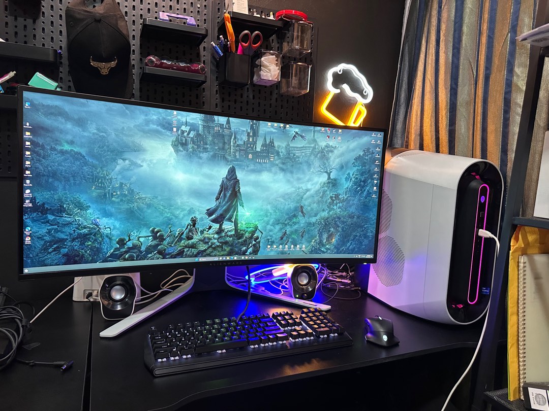 Alienware PC desktop bundle, Computers & Tech, Desktops on Carousell