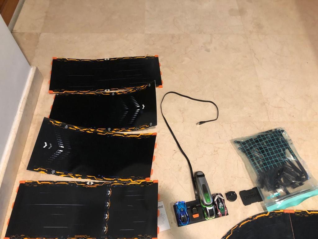 Anki Overdrive Racing track
