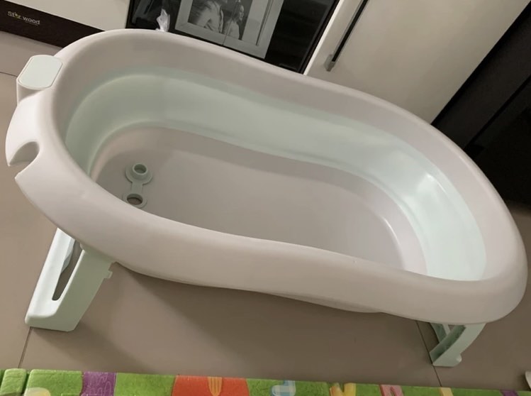 BABY BATHTUB SUGAR BABY KONDISI BAGUS Bayi Anak Lainnya di