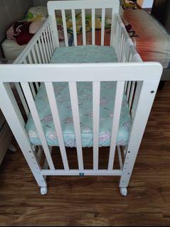 (Category: ) located in . Submitted by declutter1980 (Listing ID 1271163295, Image 1). Description: .