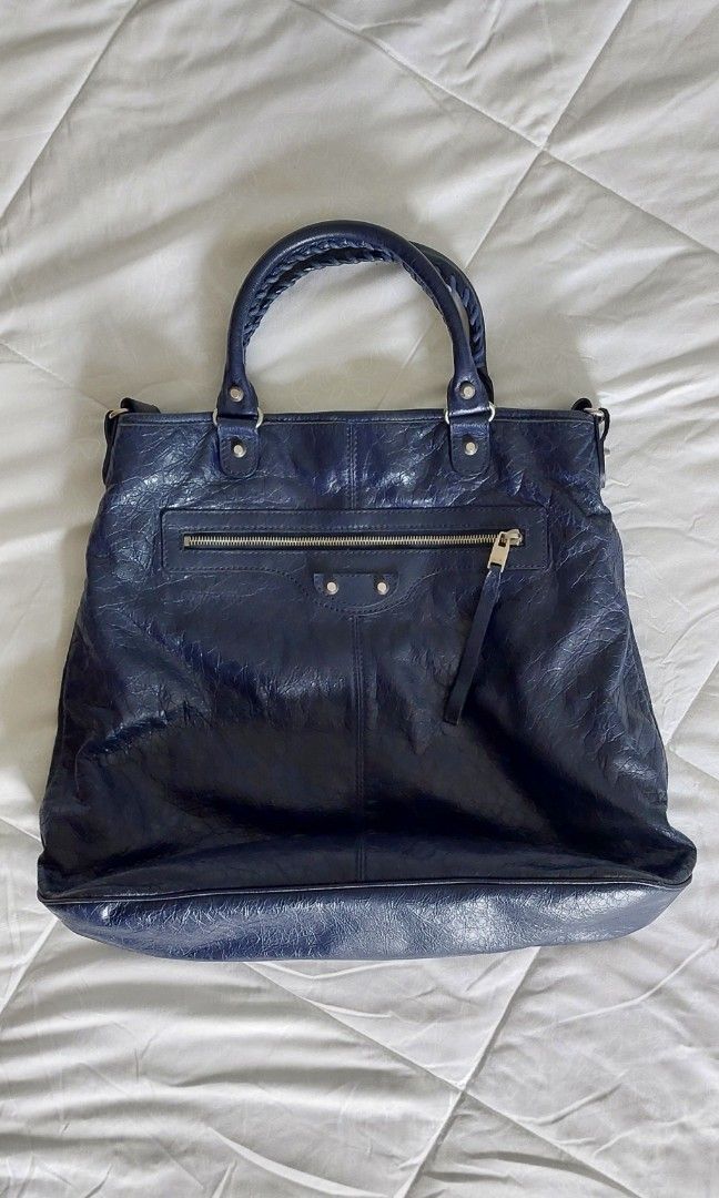 Balenciaga arena square sales tote