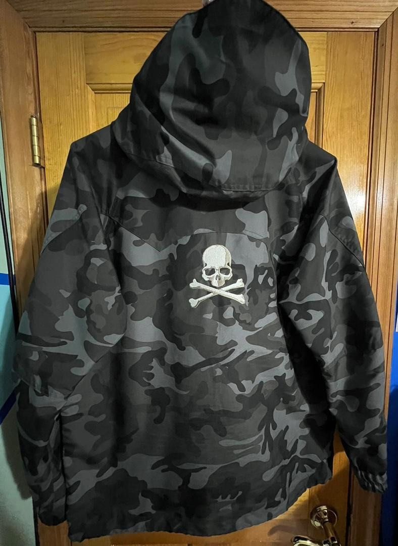 Bape mastermind snowboard jacket on sale