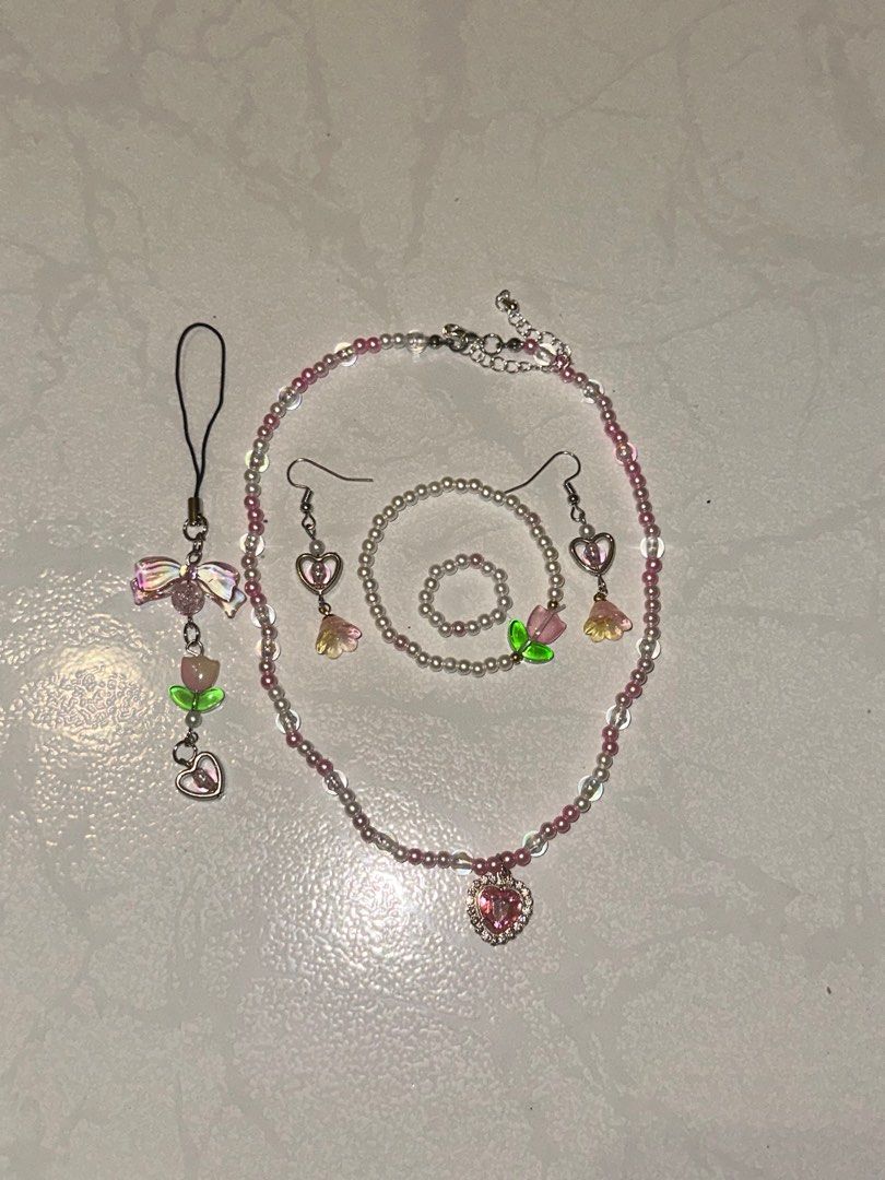 Beaded jewellery Dahlia Set Women s Fashion Jewelry