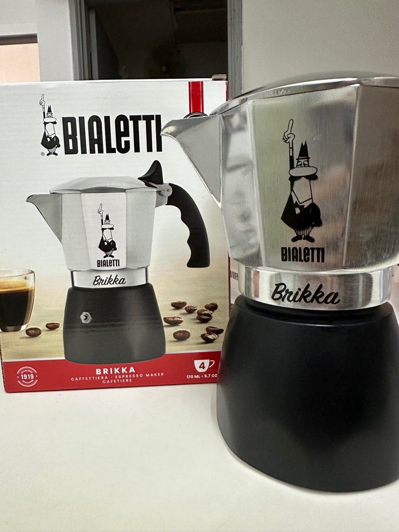 Bialetti Brikka Moka Pot (Double Valve) 4 cup, Furniture & Home Living