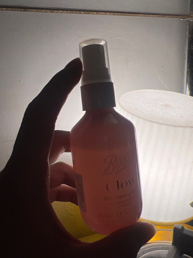 Boots Glow brightening mist, Beauty & Personal Care, Face, Face Care on