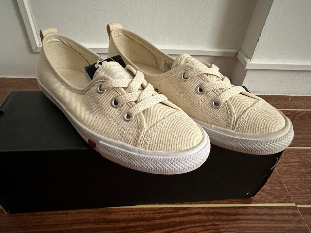 Converse ballet 5.5 hot sale